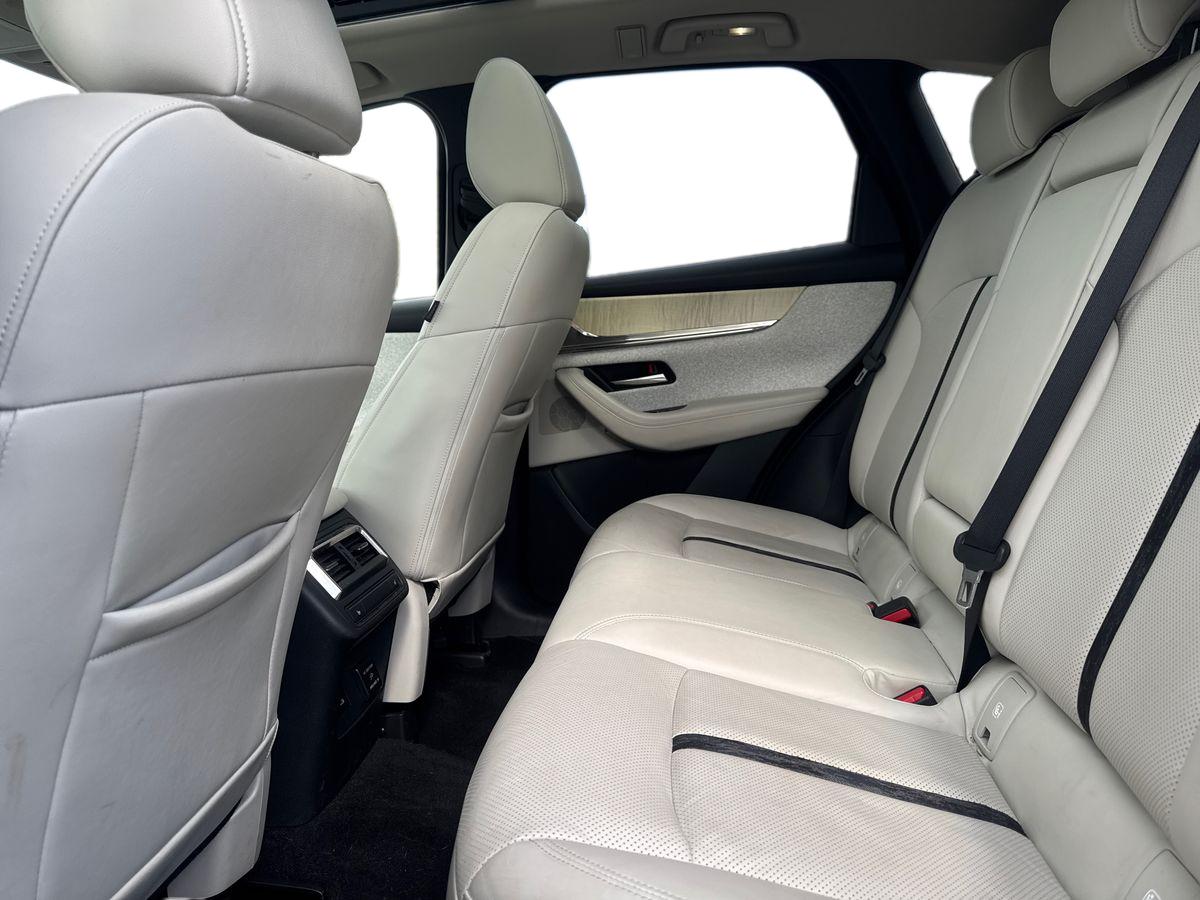 Used Mazda CX-60 2023 for sale - 78088512: Photo 11