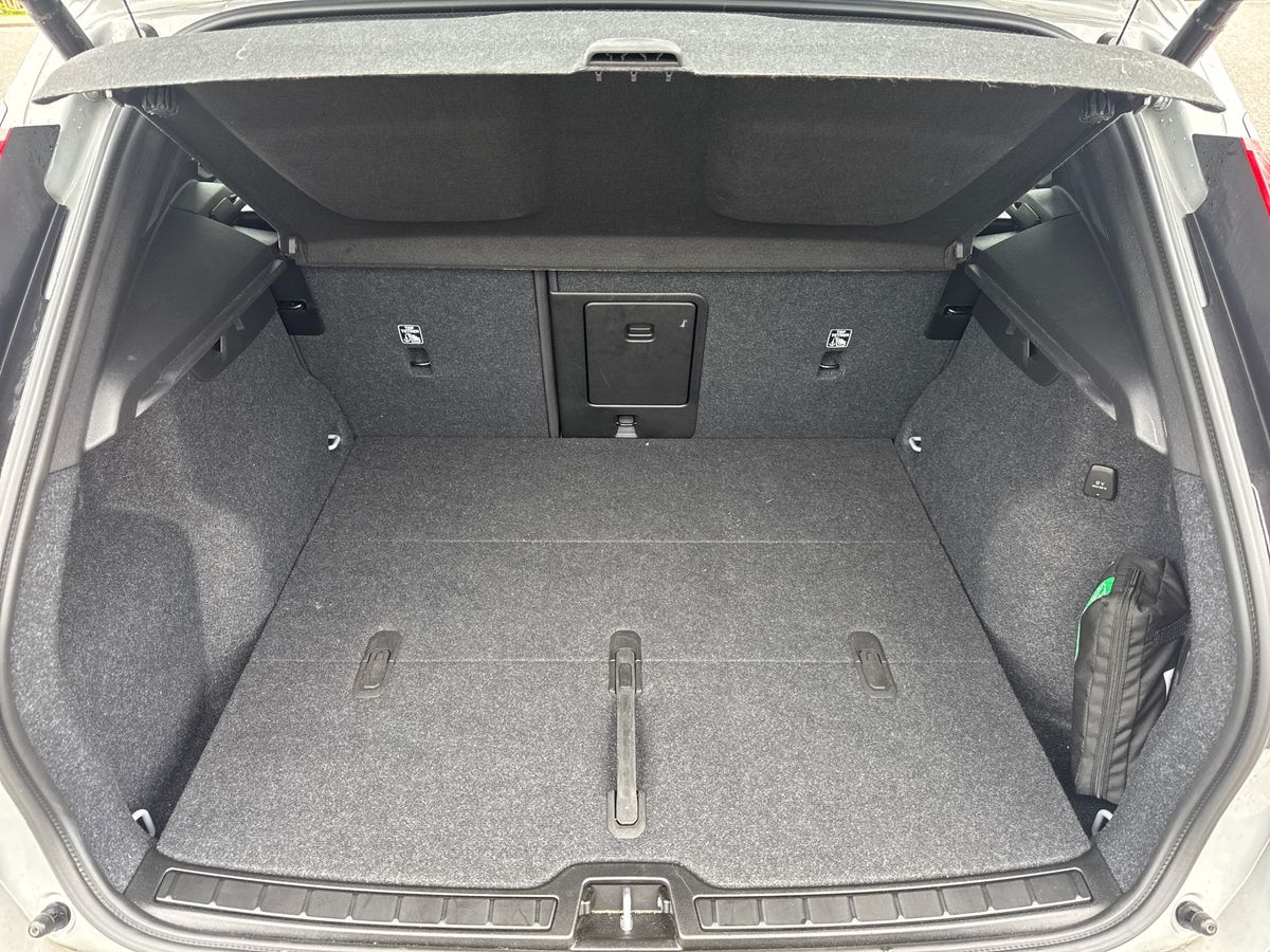 Used Volvo XC40 2024 for sale - 78049825: Photo 12