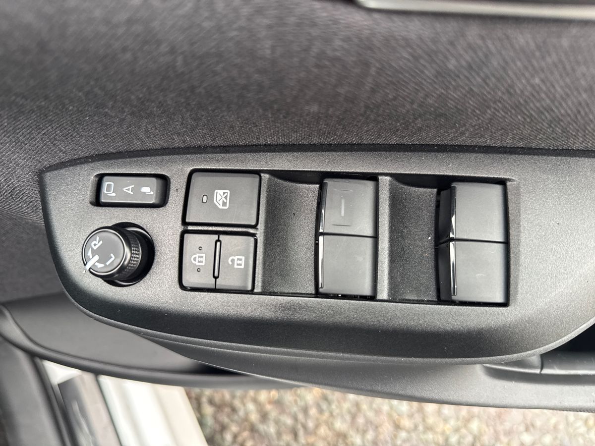 Used Mazda Mazda2 HYBRID 2025 for sale - 77145864: Photo 20