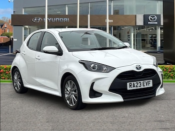 Used Toyota Yaris 2023 for sale - 77995081: Photo