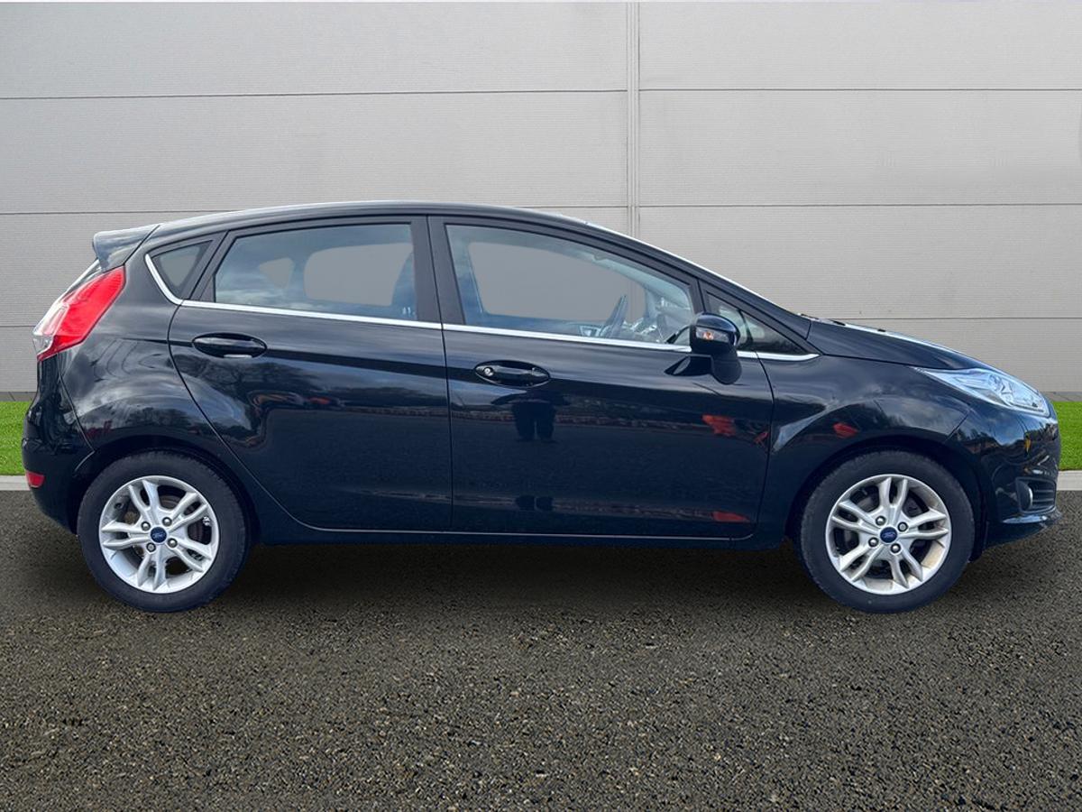 Used Ford Fiesta 2017 for sale - 78014538: Photo 8