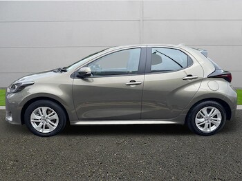 Used Mazda Mazda2 HYBRID 2023 for sale - 76727929: Photo