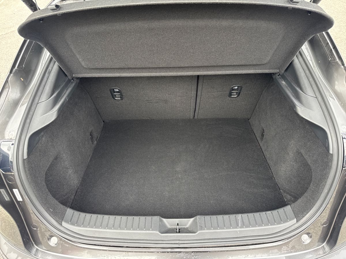 Used Mazda CX-30 2023 for sale - 77885397: Photo 12