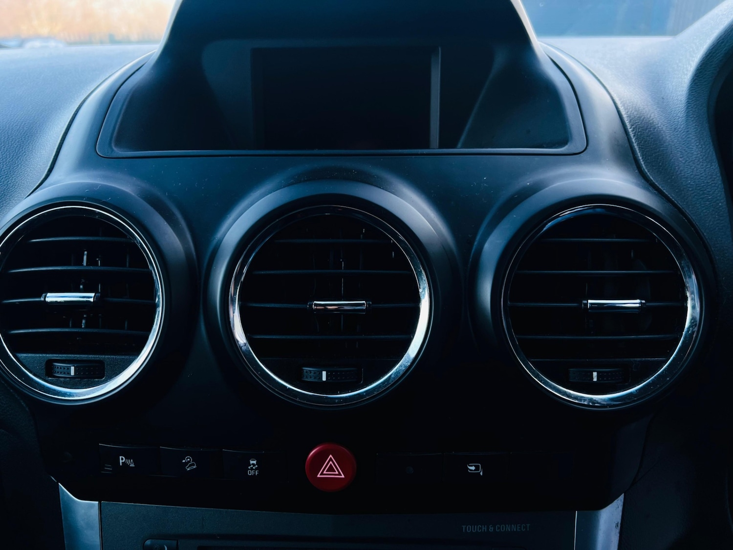 Used Vauxhall Antara 2013 for sale - 77157368: Photo 24