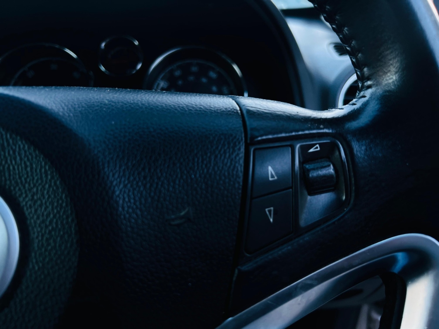 Used Vauxhall Antara 2013 for sale - 77157368: Photo 28