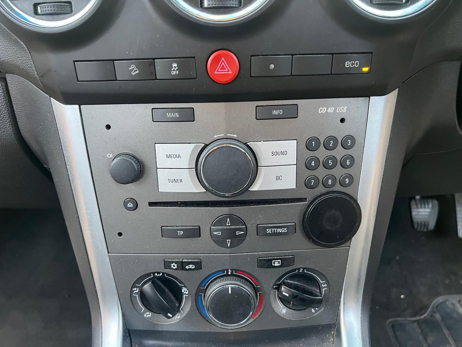 Used Vauxhall Antara 2015 for sale - 76528673: Photo 27