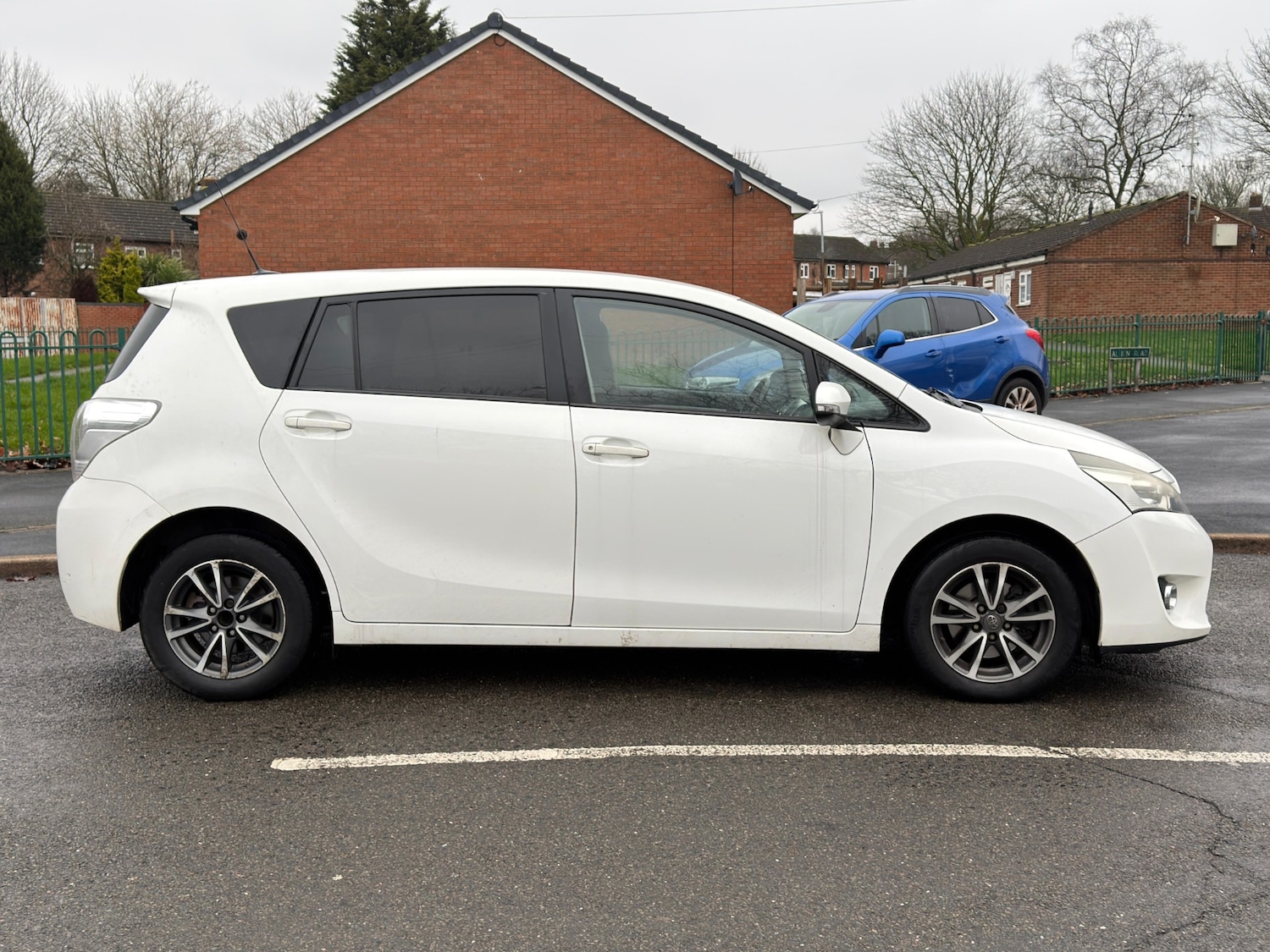 Used Toyota Verso 2014 for sale - 77551357: Photo 2
