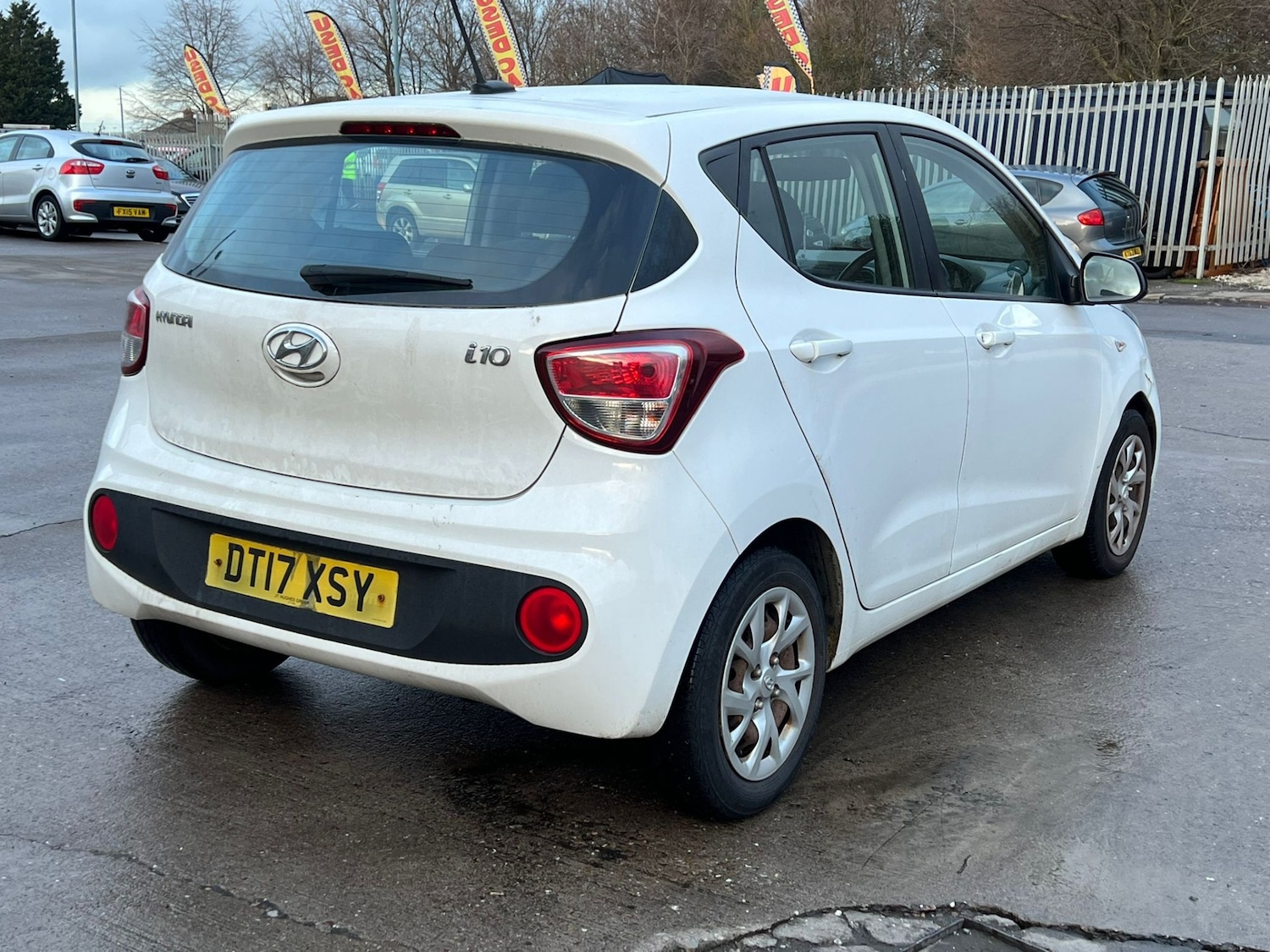 Used Hyundai i10 2017 for sale - 77017215: Photo 10