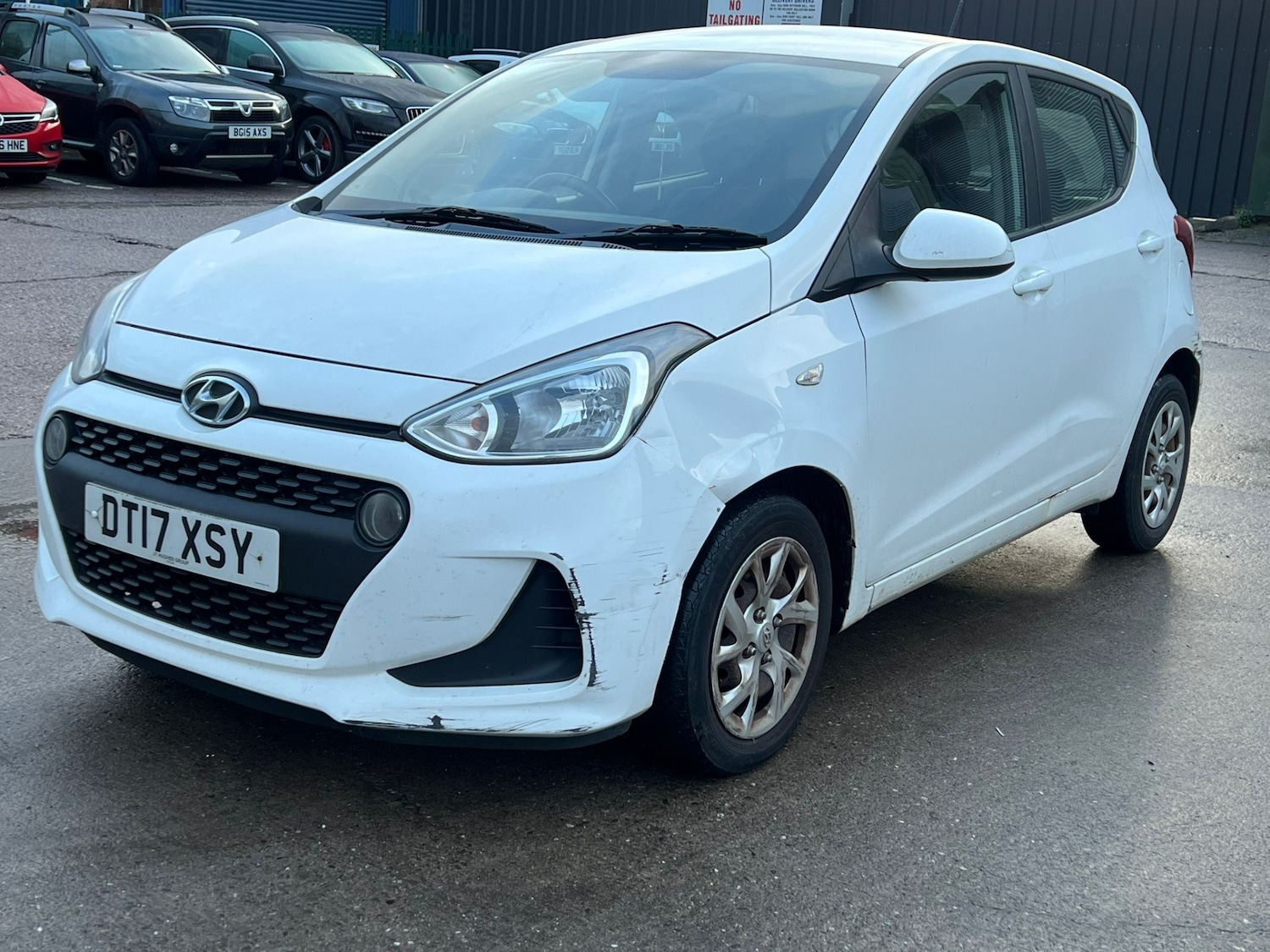 Used Hyundai i10 2017 for sale - 77017215: Photo 5