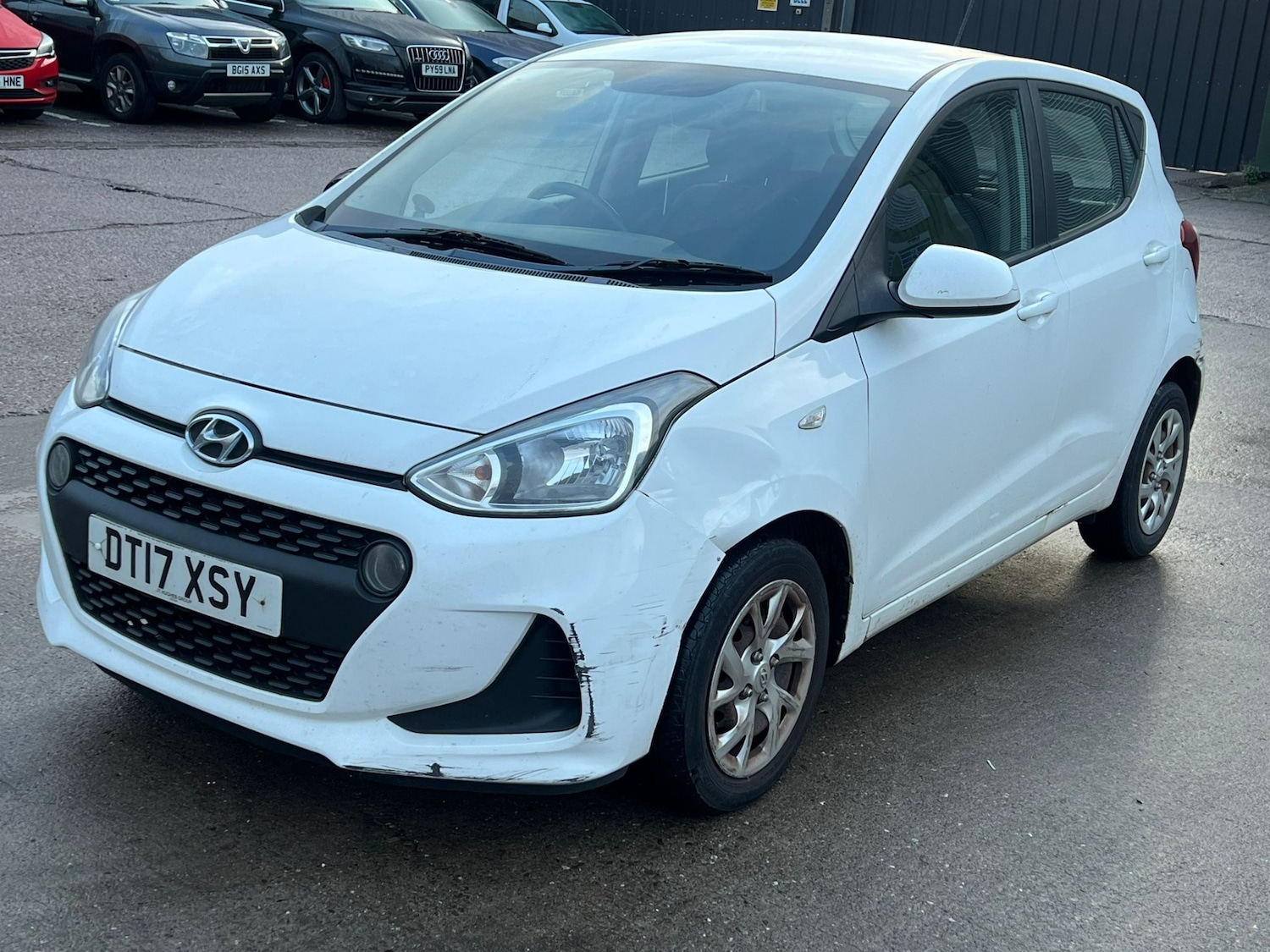 Used Hyundai i10 2017 for sale - 77017215: Photo 8