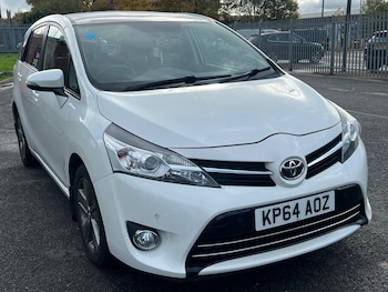 2014 (64) - 1.6 D-4D Trend 5dr