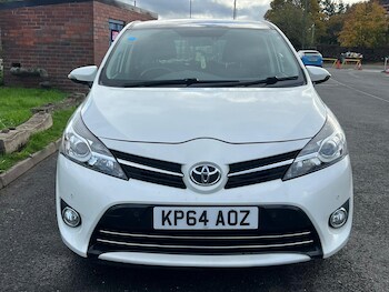 Used Toyota Verso 2014 for sale - 76317722: Photo