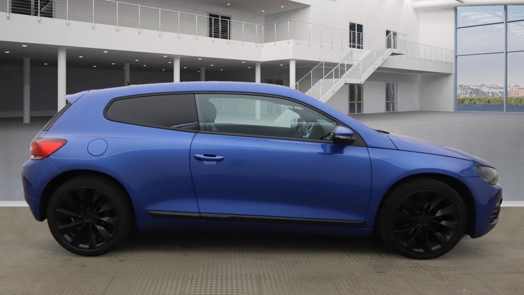 Used Volkswagen Scirocco 2010 for sale - 76715653: Photo 5