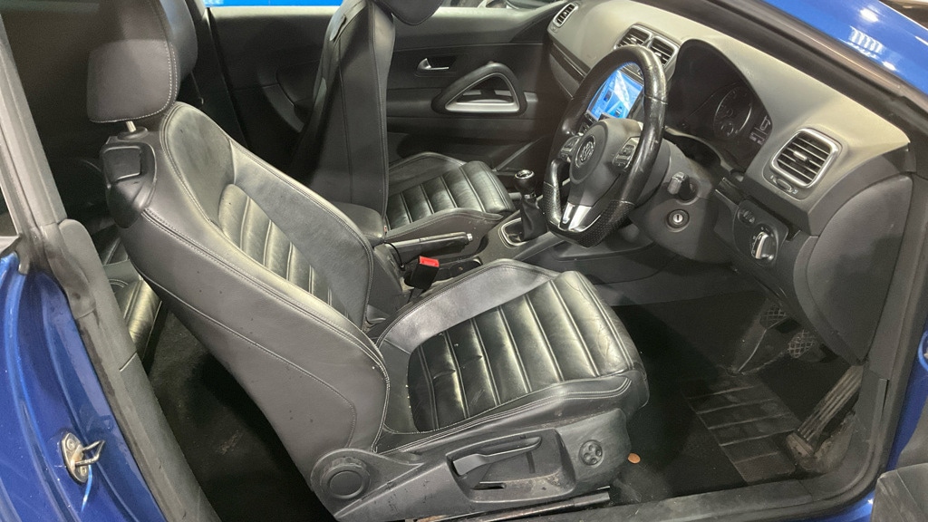 Used Volkswagen Scirocco 2010 for sale - 76715653: Photo 9