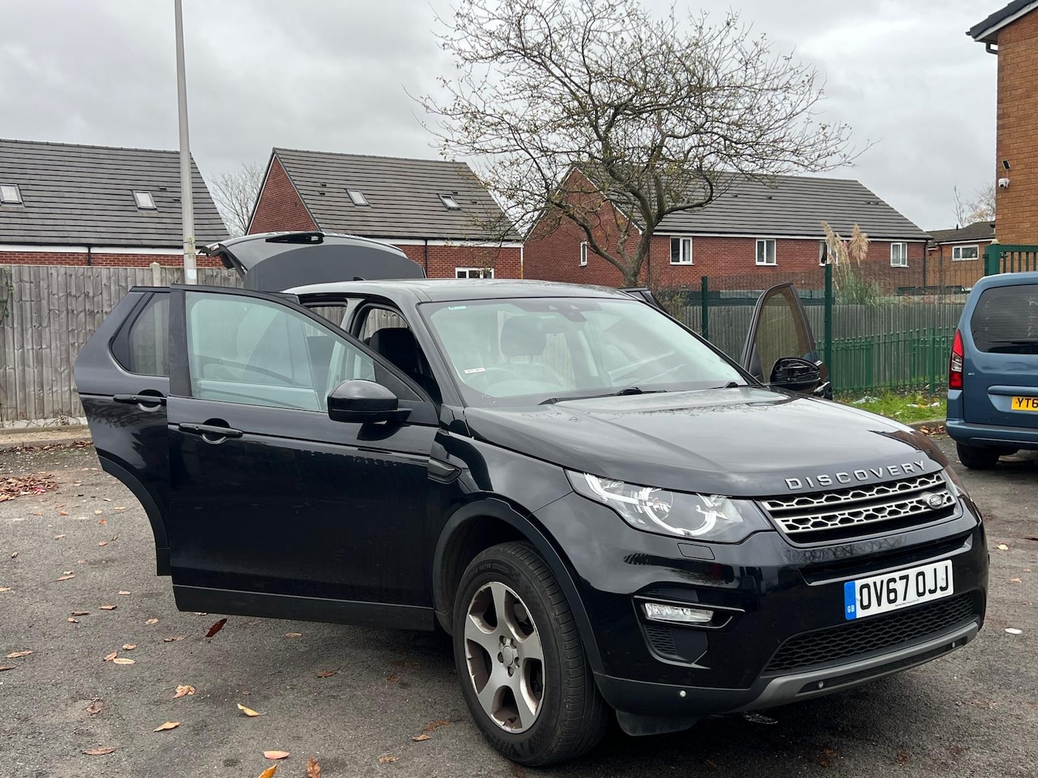 Used Land Rover Discovery Sport 2017 for sale - 76458181: Photo 14