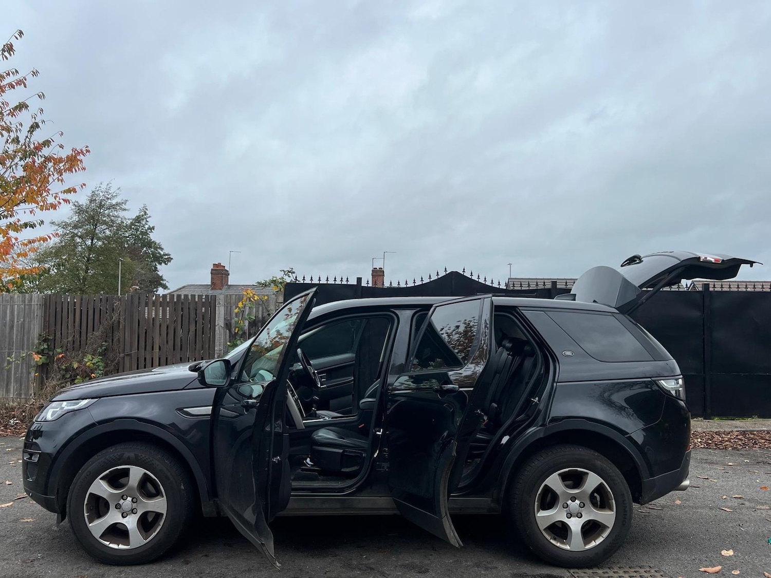 Used Land Rover Discovery Sport 2017 for sale - 76458181: Photo 17