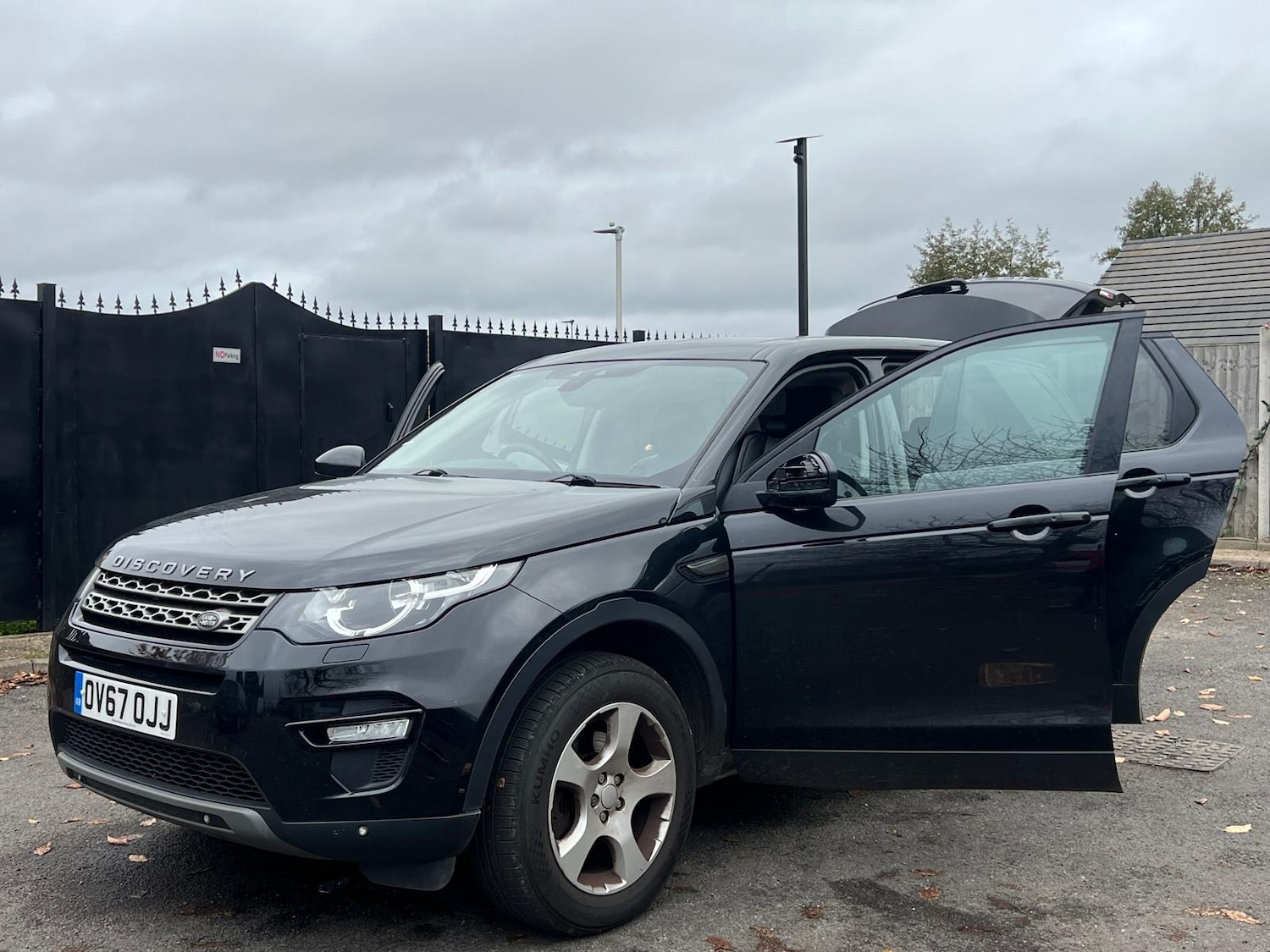 Used Land Rover Discovery Sport 2017 for sale - 76458181: Photo 19