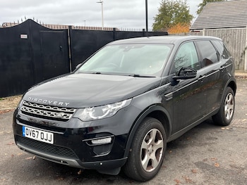Land Rover - Discovery Sport