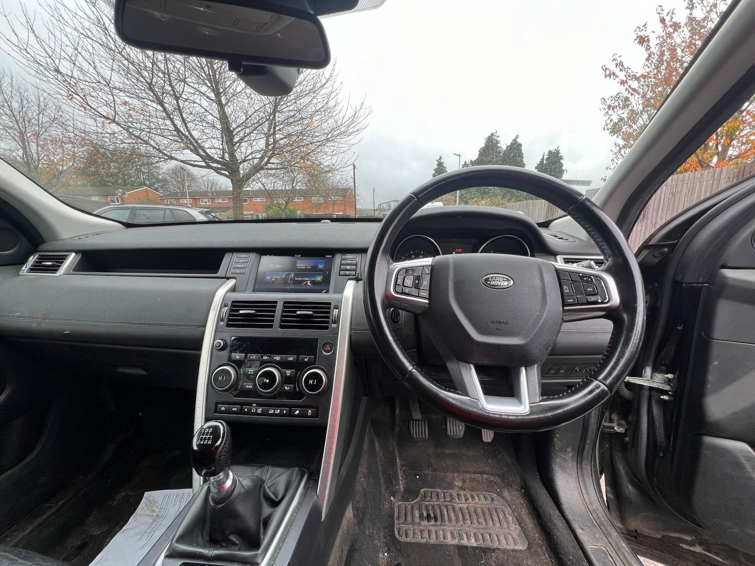 Used Land Rover Discovery Sport 2017 for sale - 76458181: Photo 24