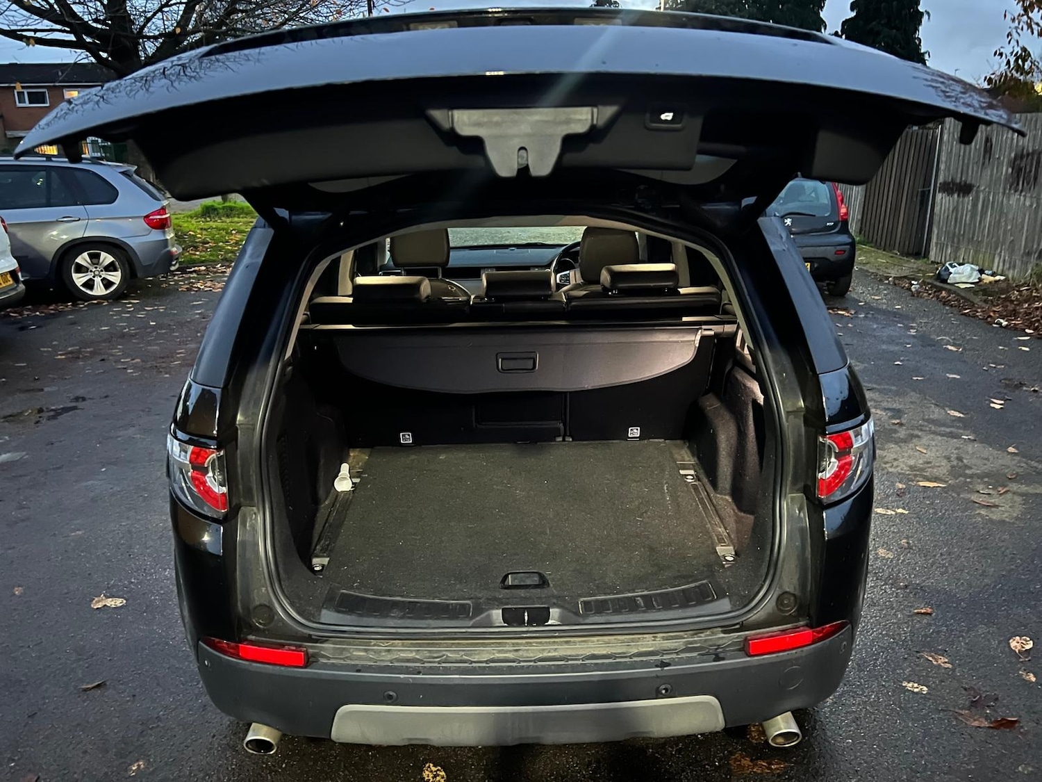 Used Land Rover Discovery Sport 2017 for sale - 76458181: Photo 31