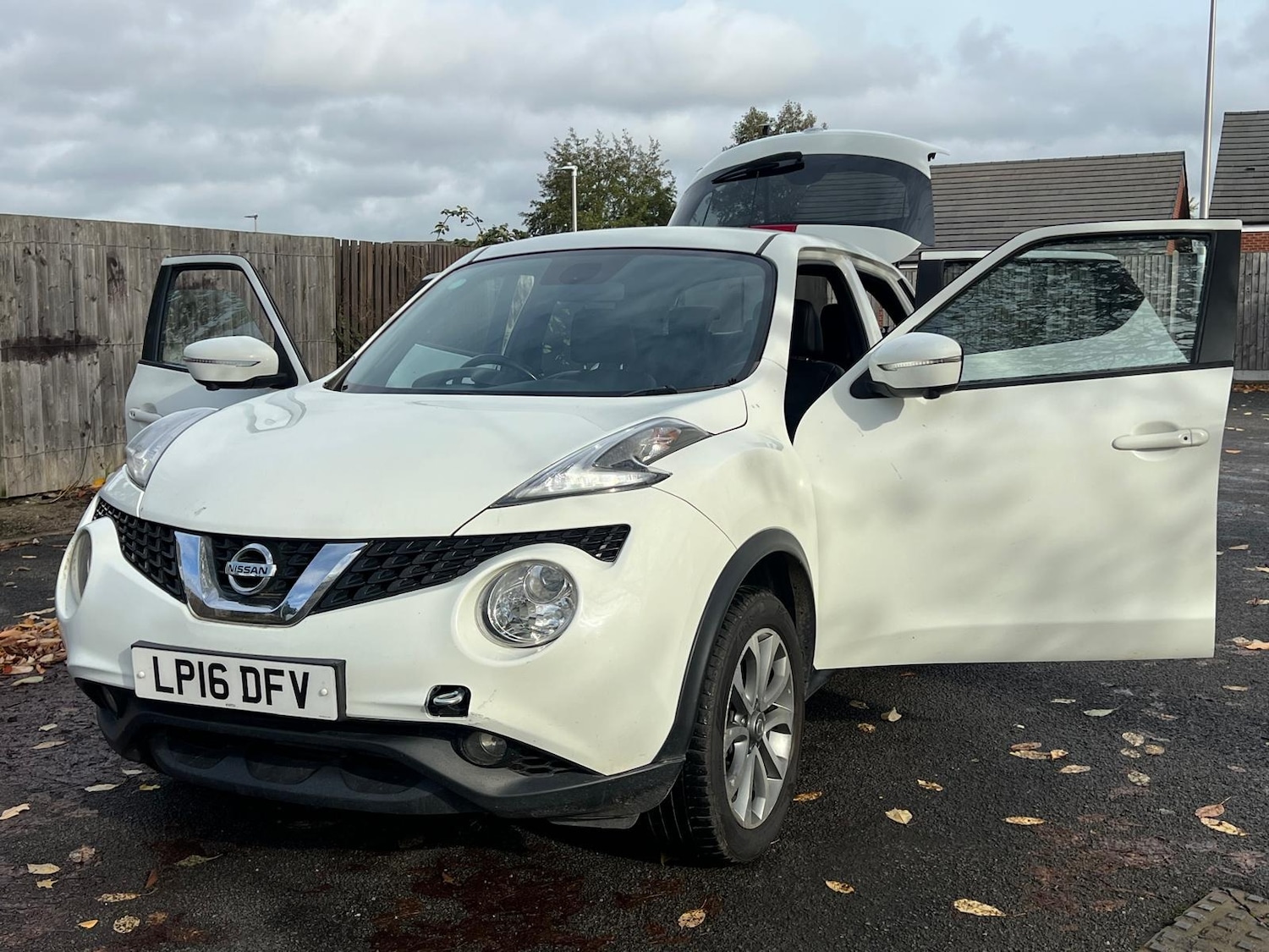 Used Nissan Juke 2016 for sale - 76389429: Photo 18