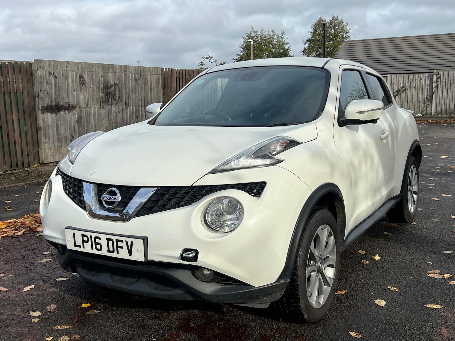 Used Nissan Juke 2016 for sale - 76389429: Photo 2