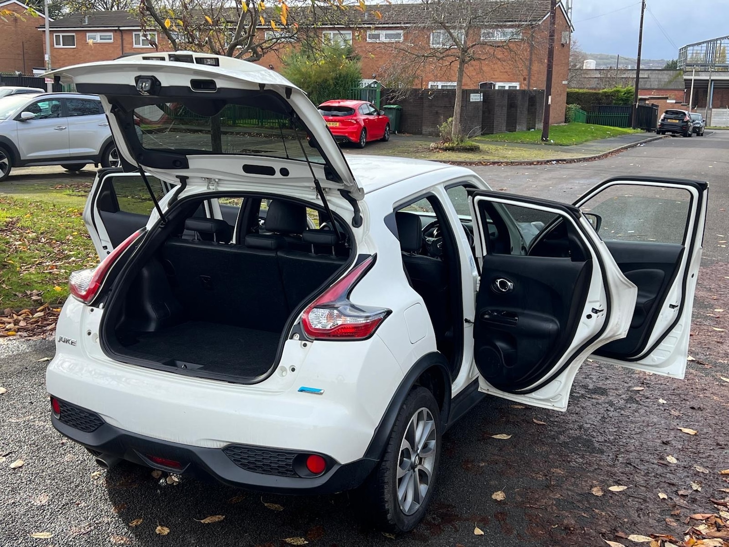 Used Nissan Juke 2016 for sale - 76389429: Photo 27