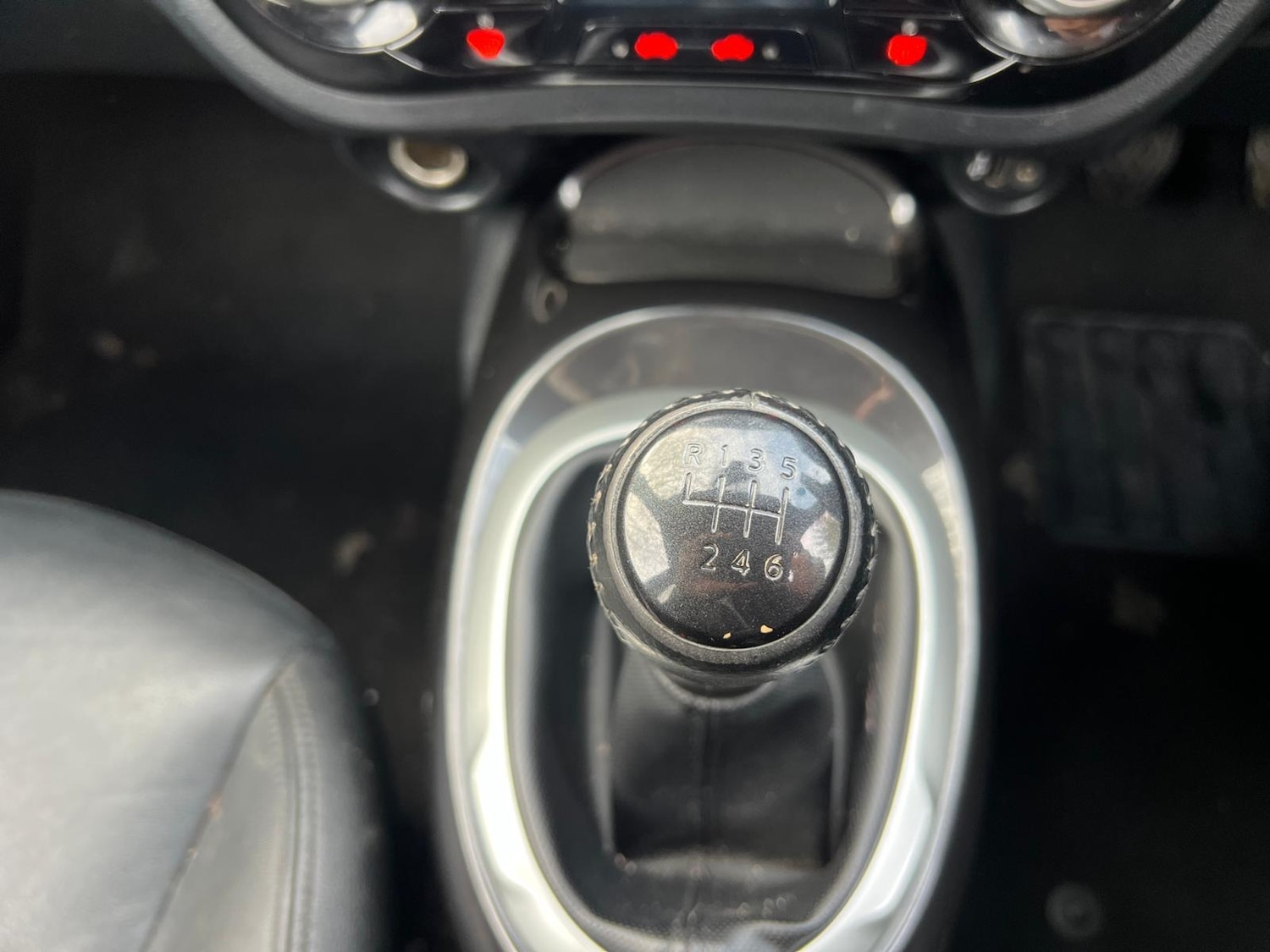 Used Nissan Juke 2016 for sale - 76389429: Photo 36