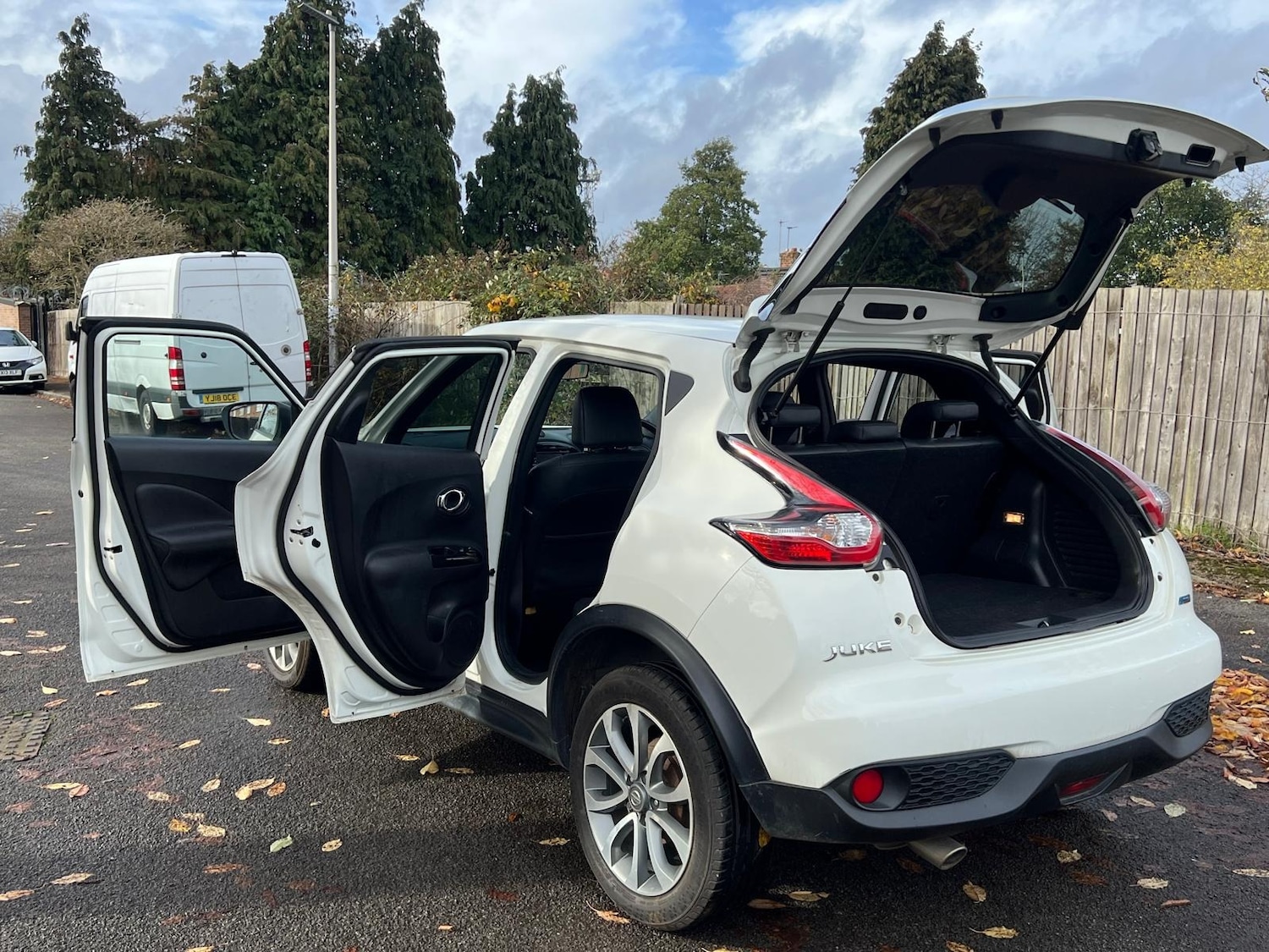 Used Nissan Juke 2016 for sale - 76389429: Photo 7