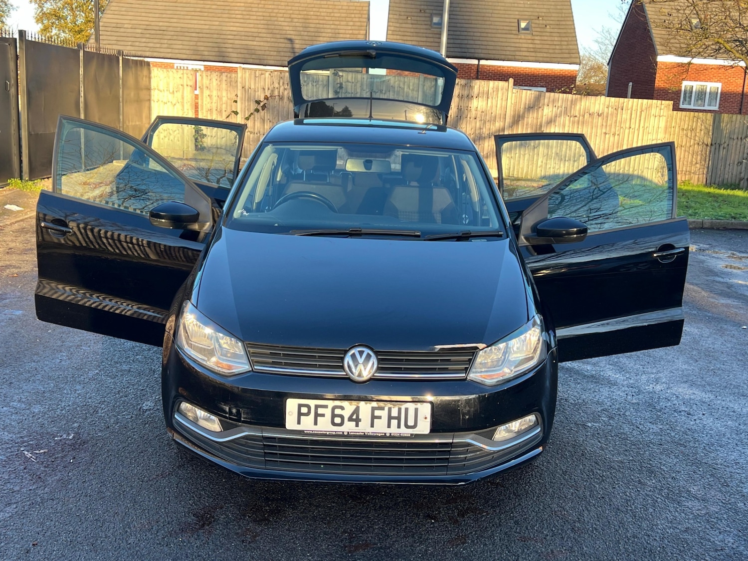 Used Volkswagen Polo 2014 for sale - 76715655: Photo 11