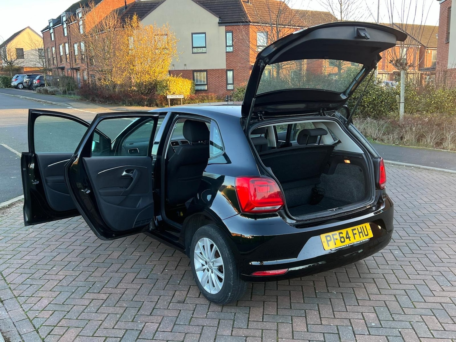 Used Volkswagen Polo 2014 for sale - 76715655: Photo 53