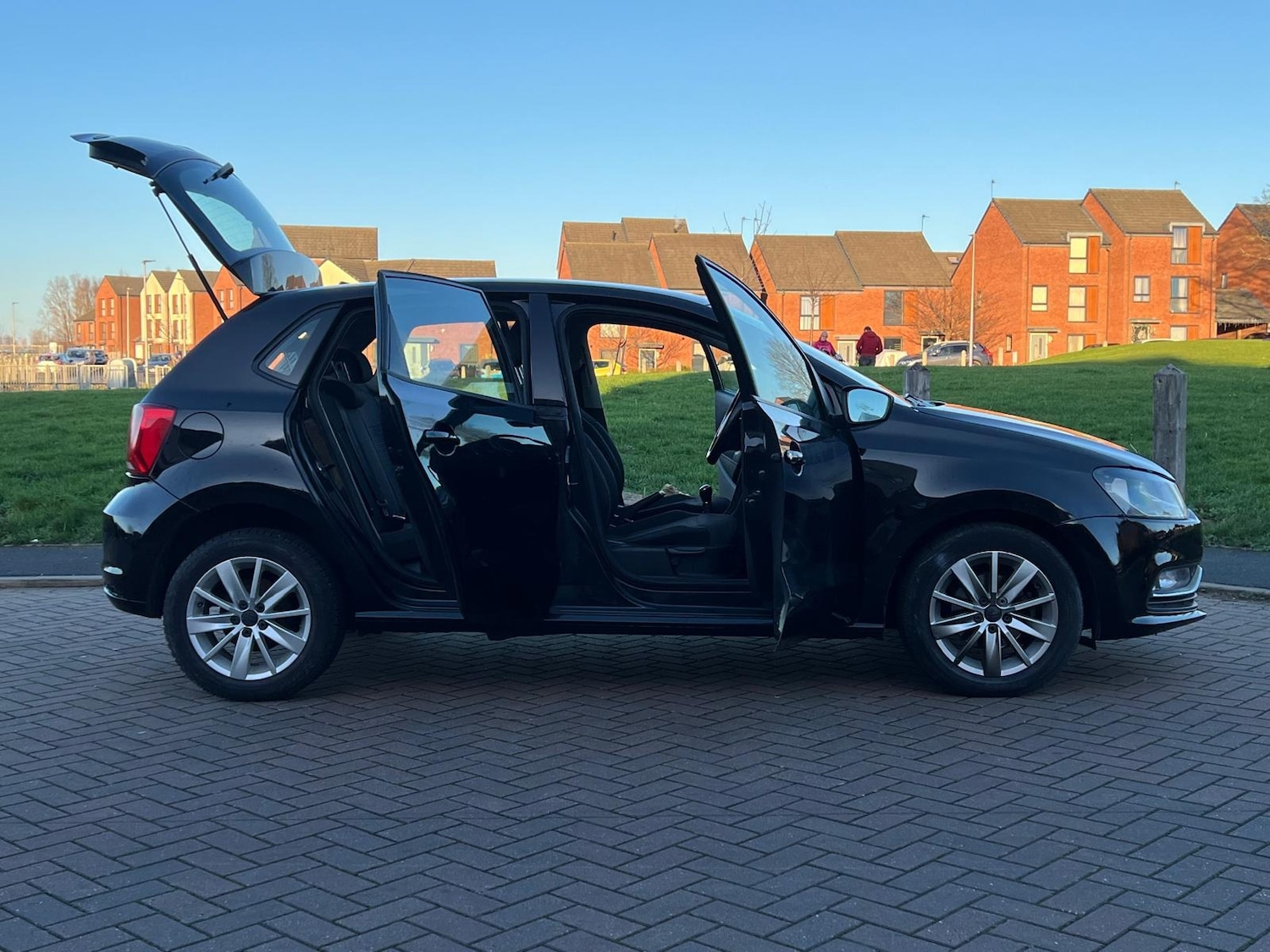 Used Volkswagen Polo 2014 for sale - 76715655: Photo 56