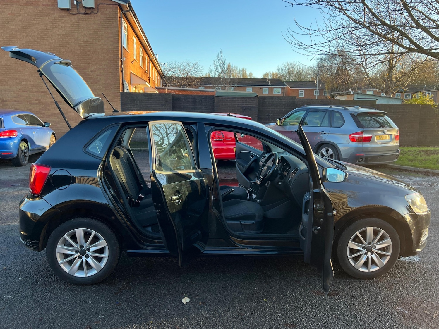 Used Volkswagen Polo 2014 for sale - 76715655: Photo 9