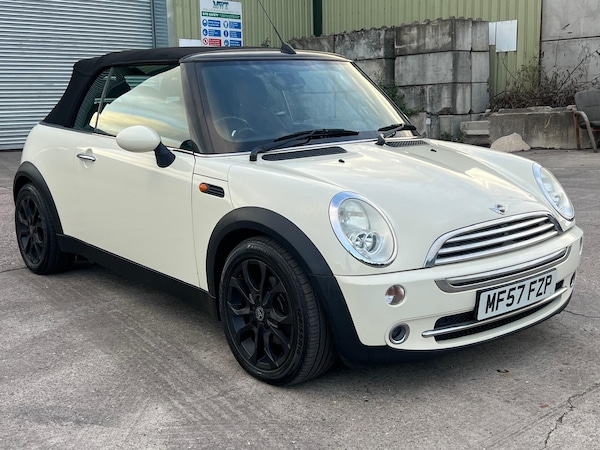 Used MINI Convertible 2007 for sale - 76168073: Photo 1