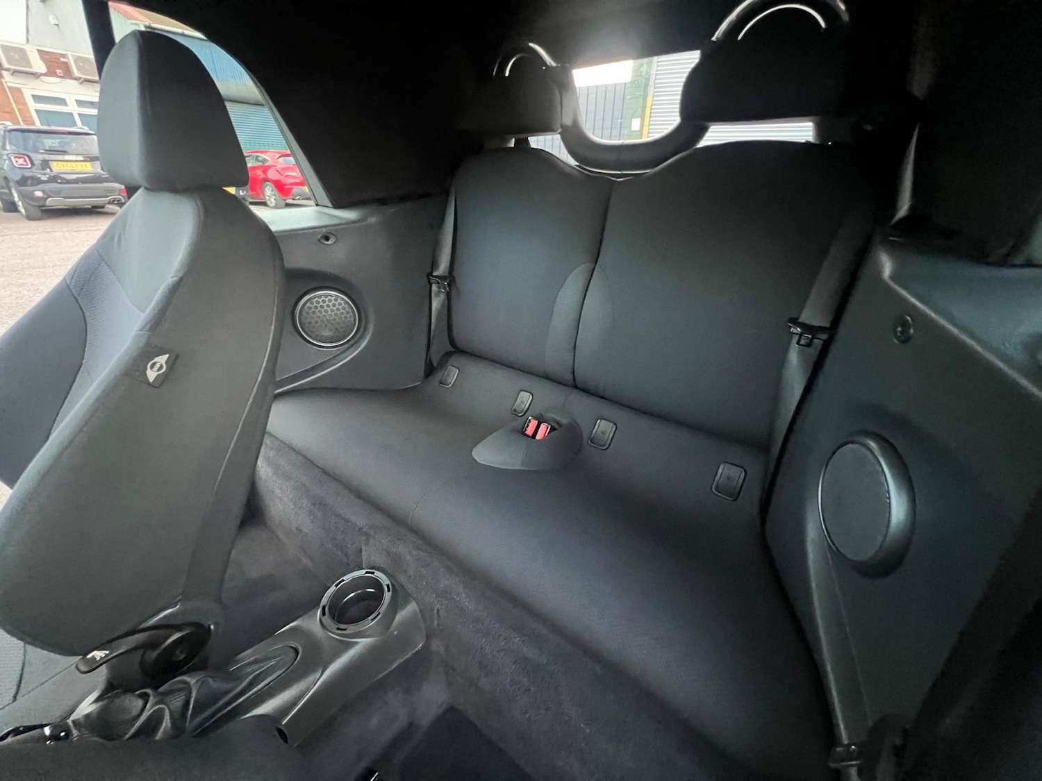 Used MINI Convertible 2007 for sale - 76168073: Photo 32