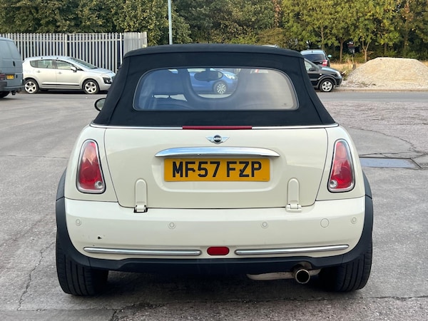 Used MINI Convertible 2007 for sale - 76168073: Photo 3