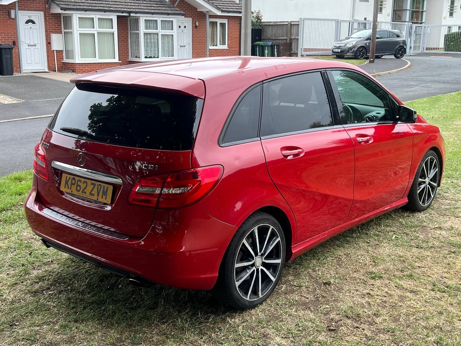 Used Mercedes-Benz B Class 2013 for sale - 76716845: Photo 10