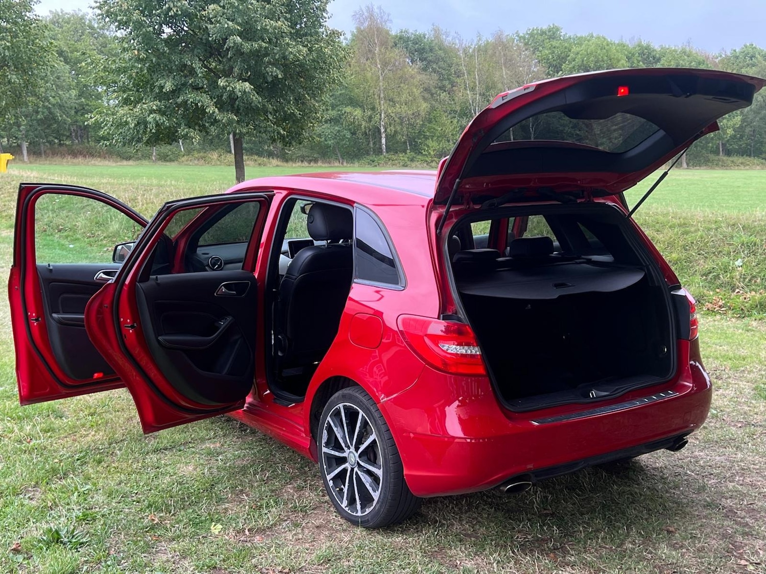 Used Mercedes-Benz B Class 2013 for sale - 76716845: Photo 20