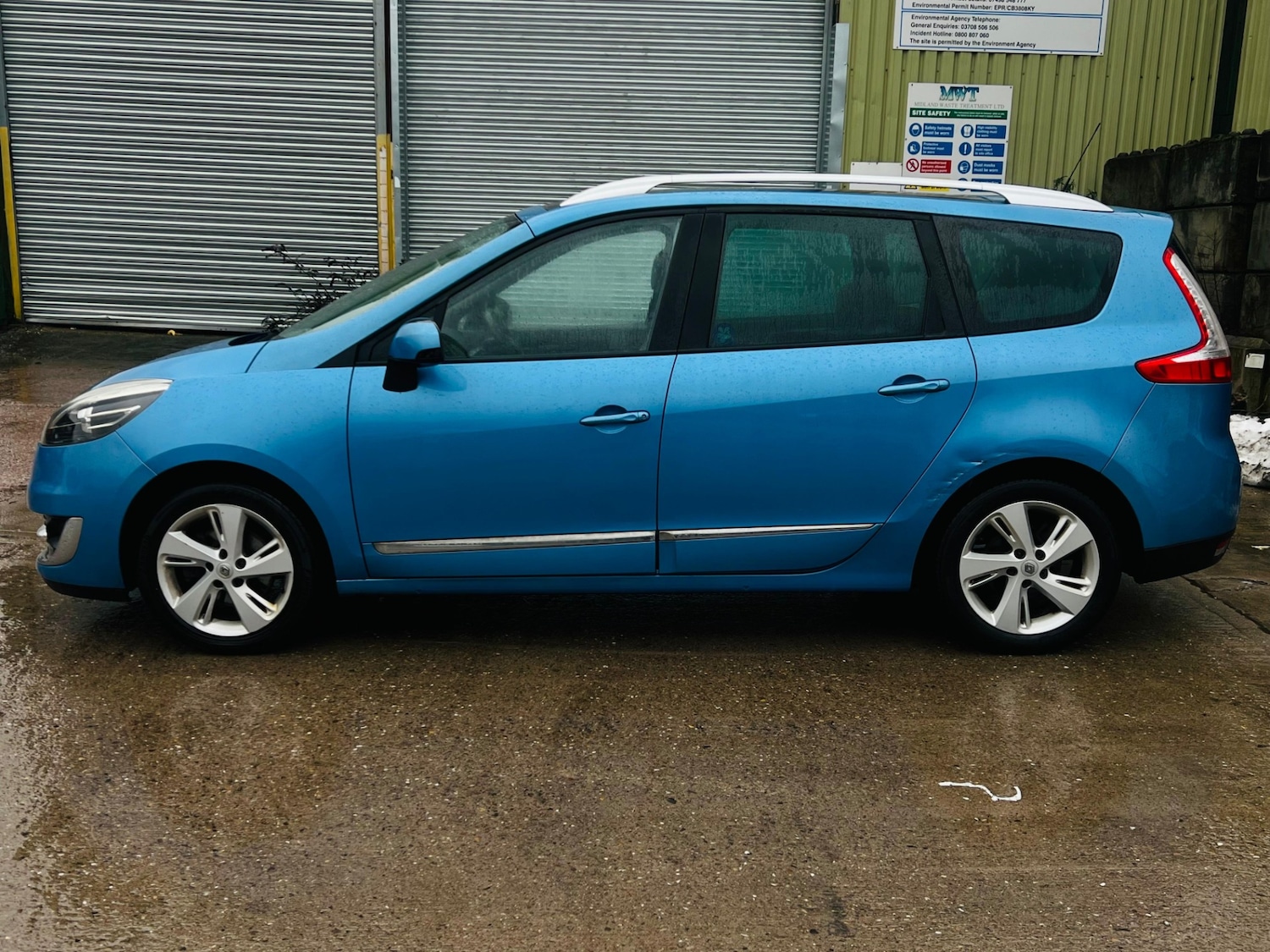 Used Renault Grand Scenic 2012 for sale - 77157465: Photo 17