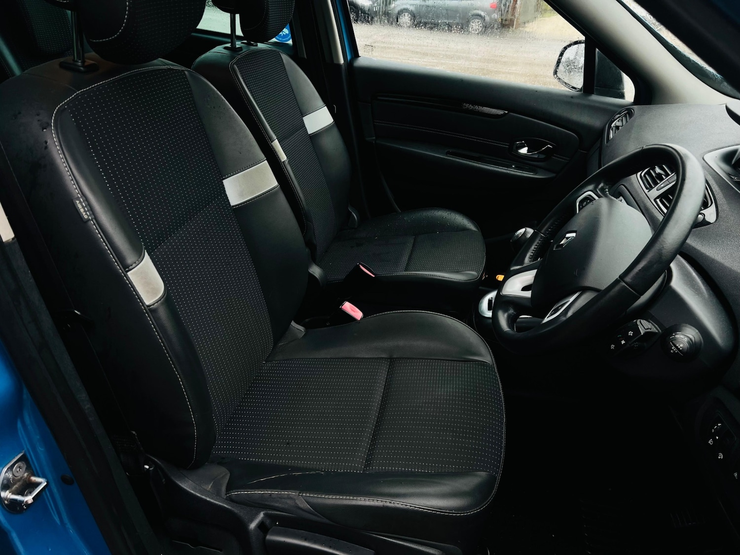 Used Renault Grand Scenic 2012 for sale - 77157465: Photo 18