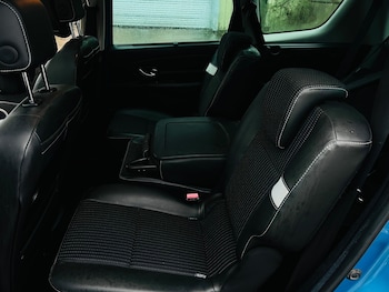 Used Renault Grand Scenic 2012 for sale - 77157465: Photo