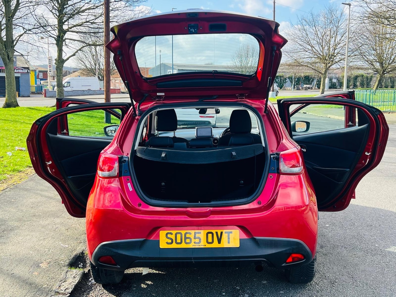 Used Mazda Mazda2 2016 for sale - 77613789: Photo 27