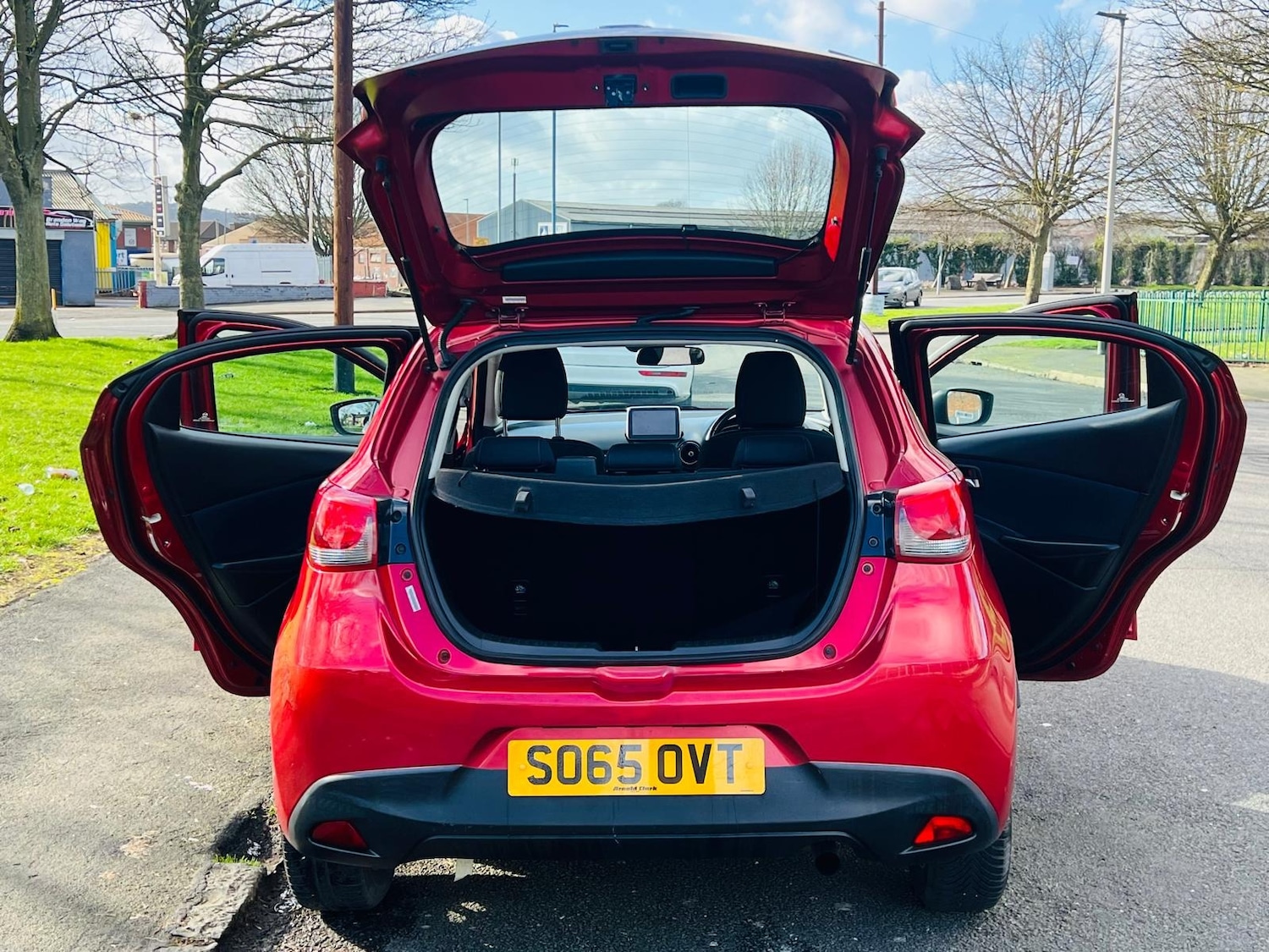 Used Mazda Mazda2 2016 for sale - 77613789: Photo 28