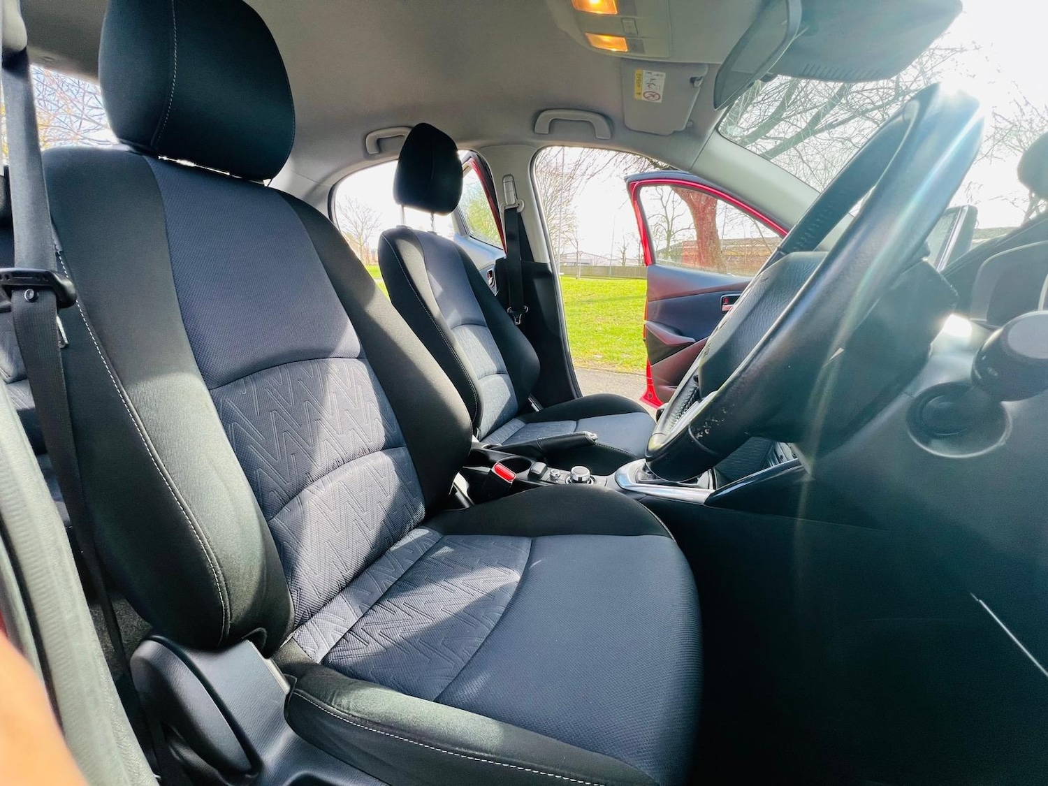 Used Mazda Mazda2 2016 for sale - 77613789: Photo 30