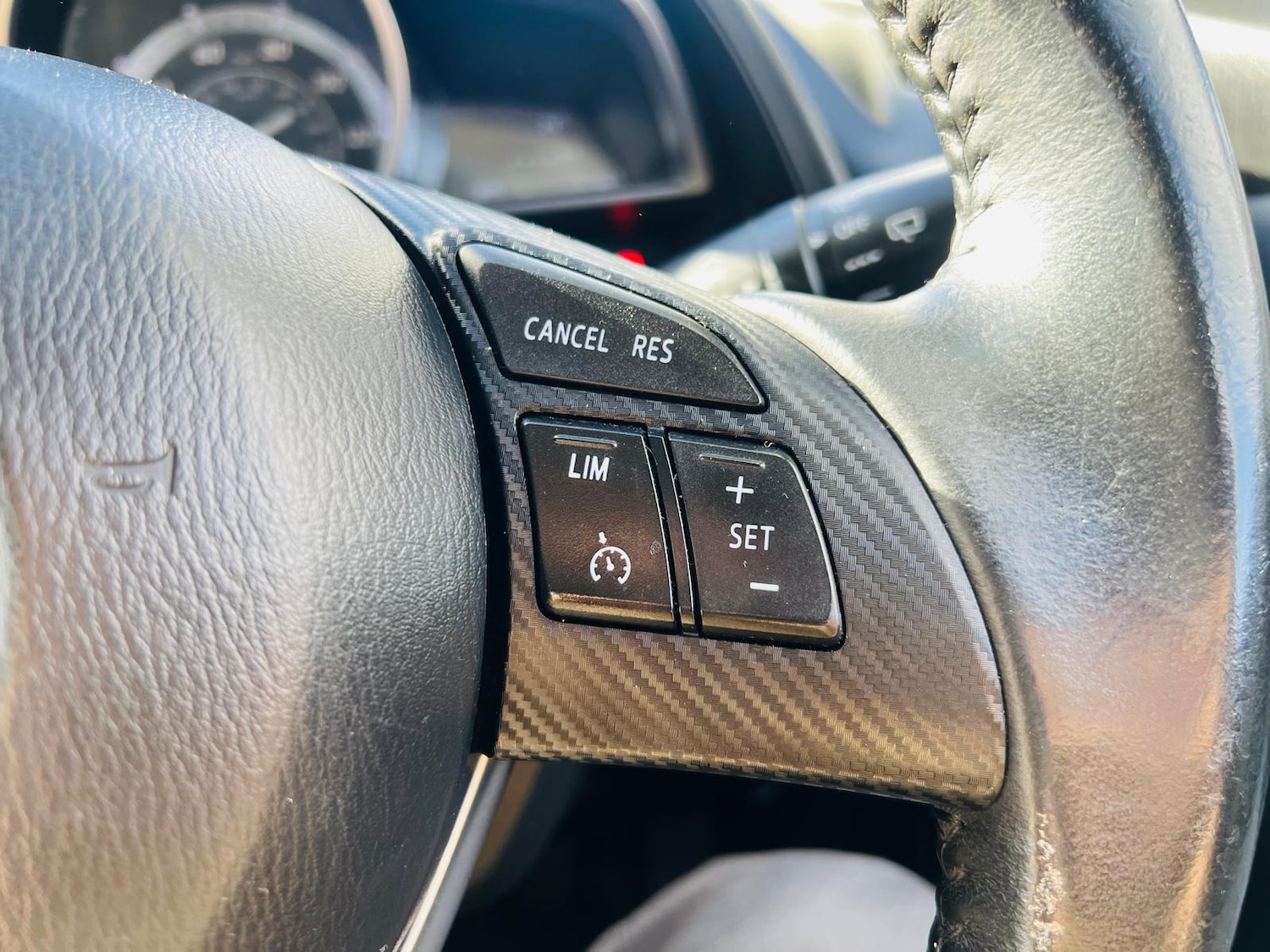 Used Mazda Mazda2 2016 for sale - 77613789: Photo 44