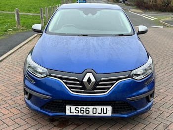 Used Renault Megane 2016 for sale - 77060499: Photo