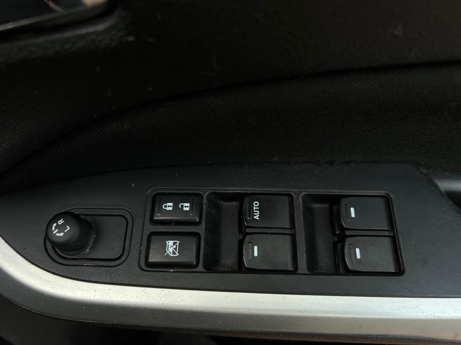 Used Suzuki Vitara 2015 for sale - 76914549: Photo 32