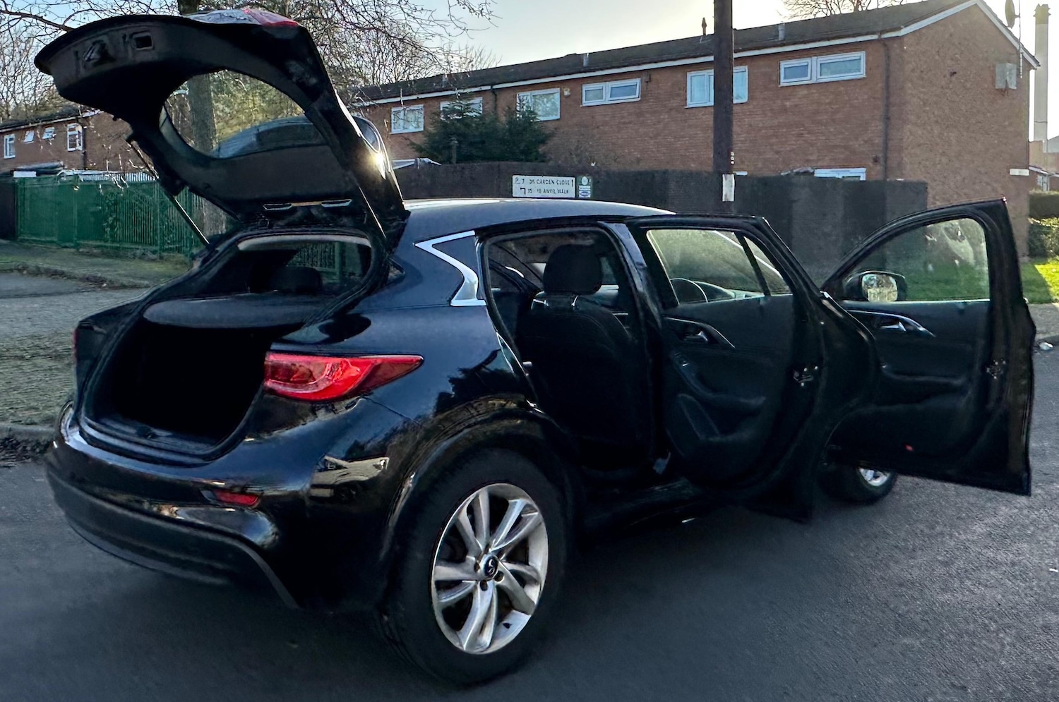 Used Infiniti Q30 2016 for sale - 76608590: Photo 17