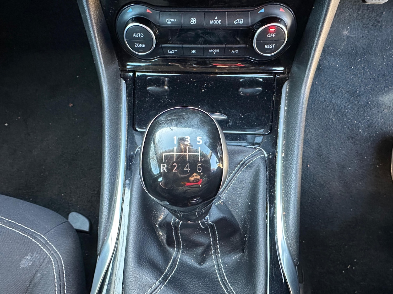 Used Infiniti Q30 2016 for sale - 76608590: Photo 25