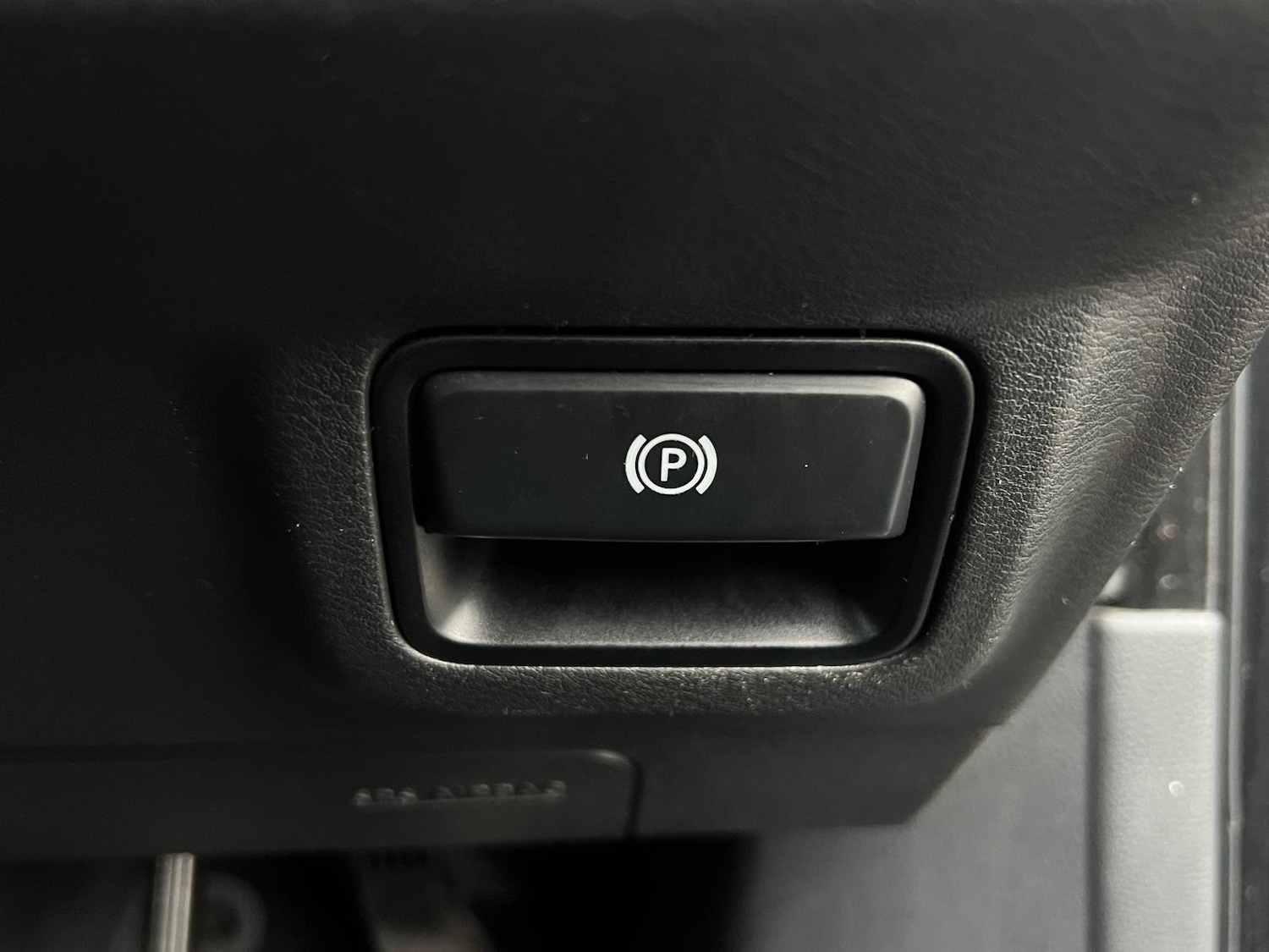 Used Infiniti Q30 2016 for sale - 76608590: Photo 31